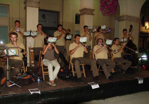 ampliar