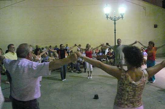 ampliar